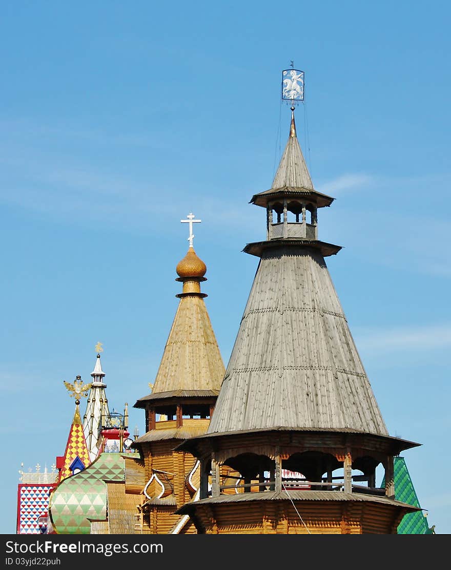 Izmailovo. Towers of the  Kremlin