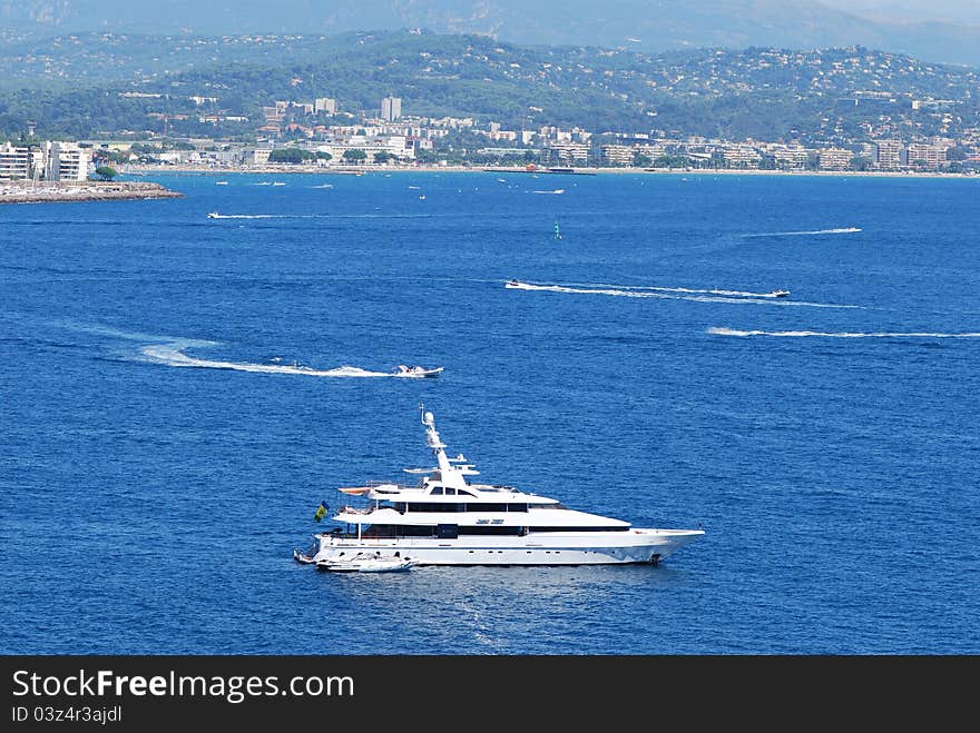 High Speed boats and ships on French Riviera