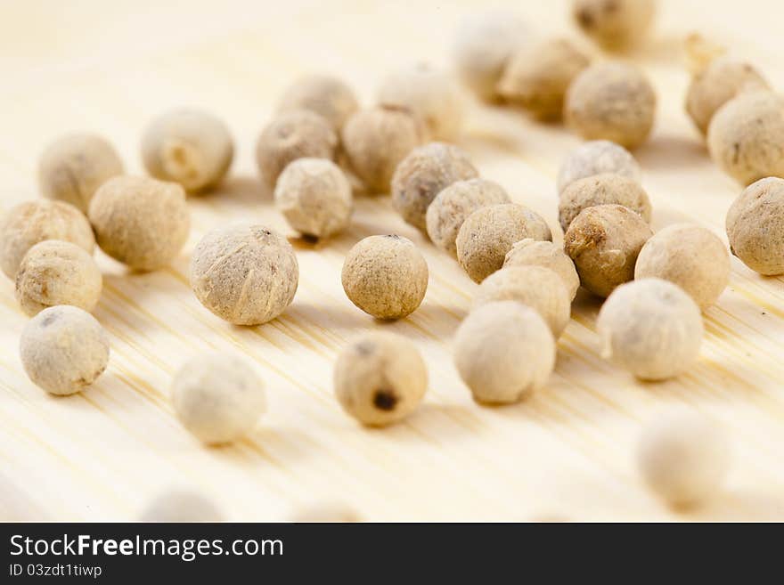 White Pepper Corns