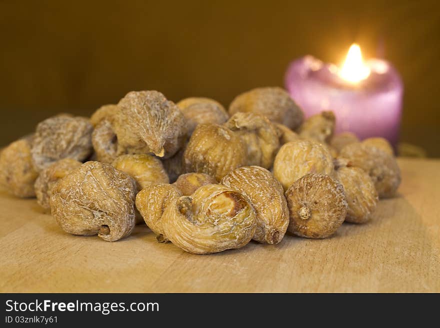 Dried figs