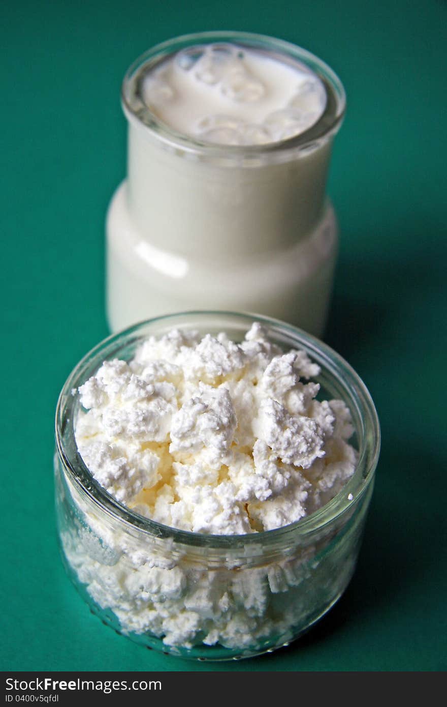 Cottage cheese, milk on green