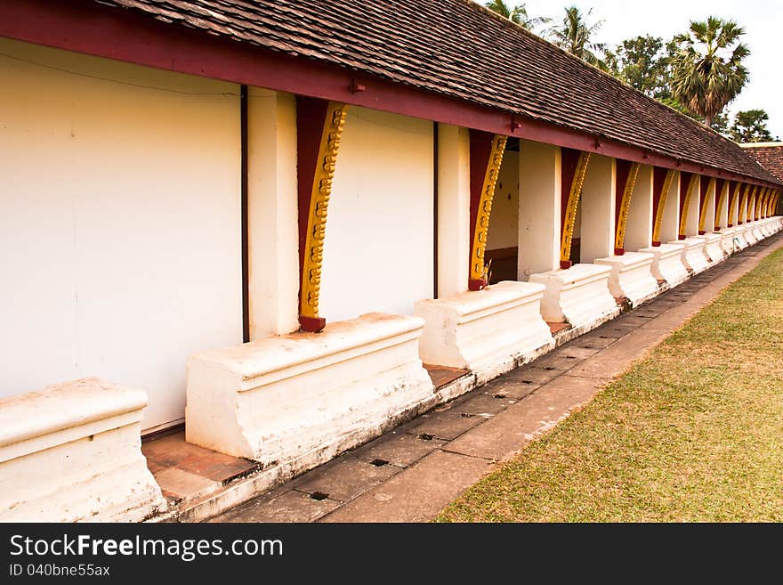 A long corridor. From the side of the temple.