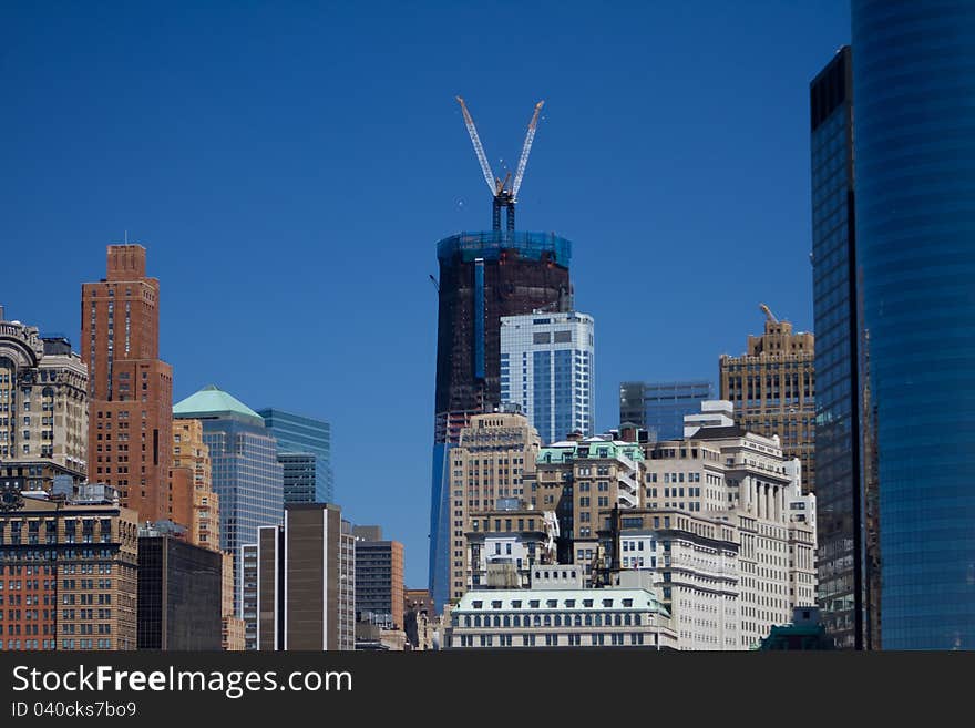 Erecting One World Trade Center