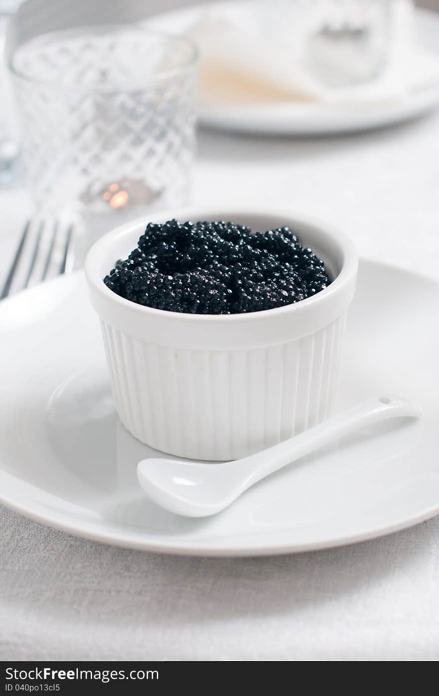 Black caviar in a bowl