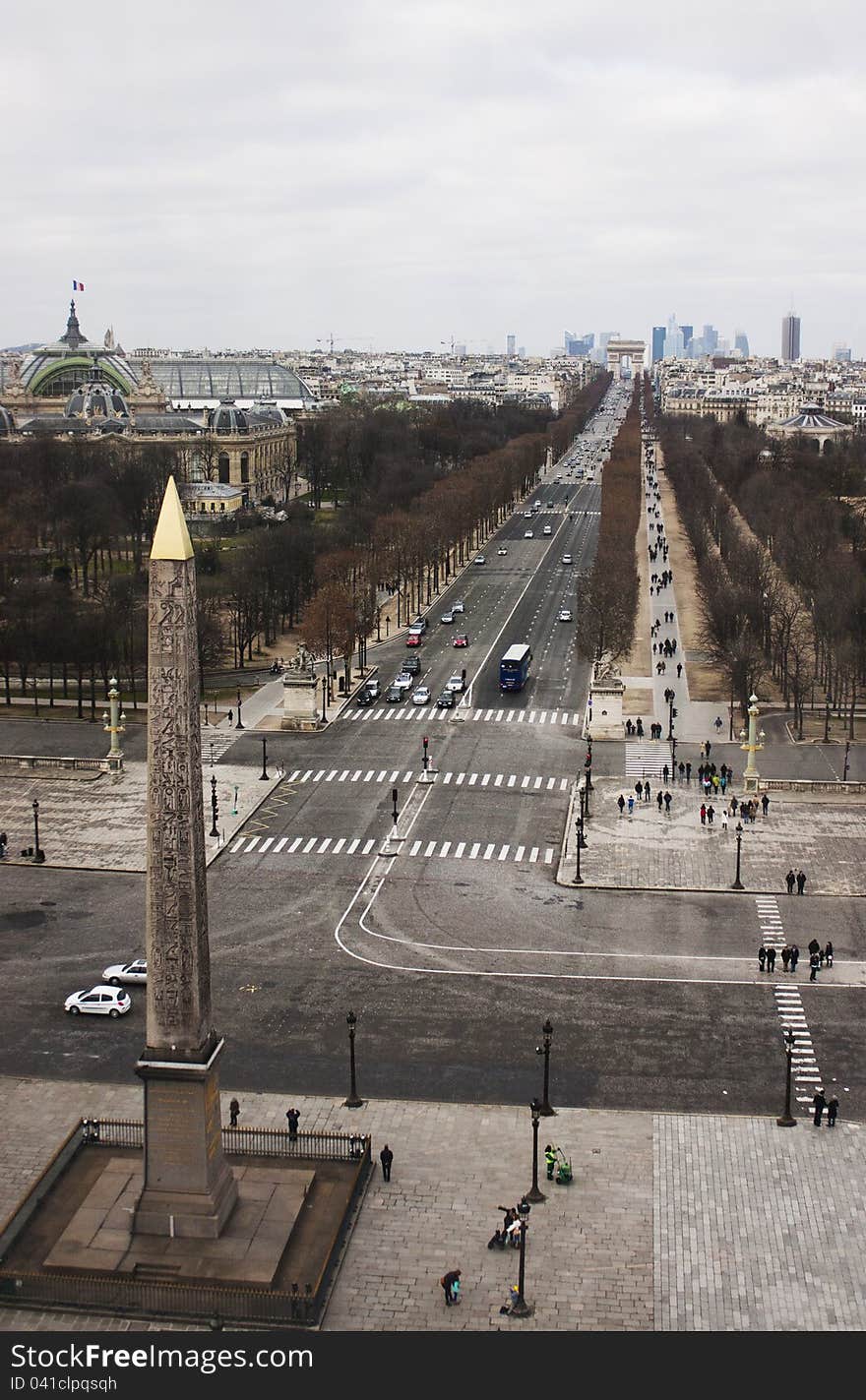 The spring is a Paris street. The spring is a Paris street