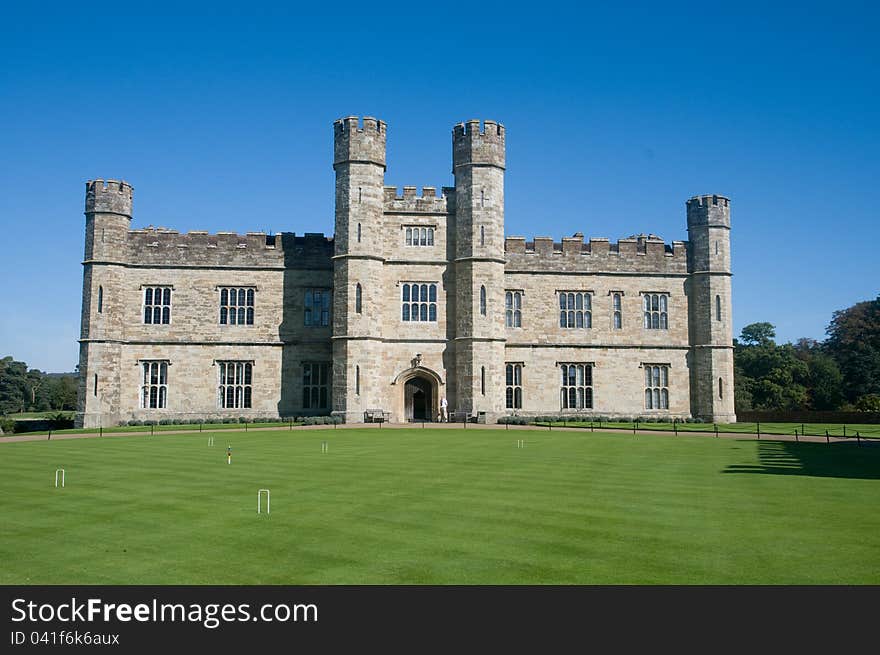 Portrait of leeds castle