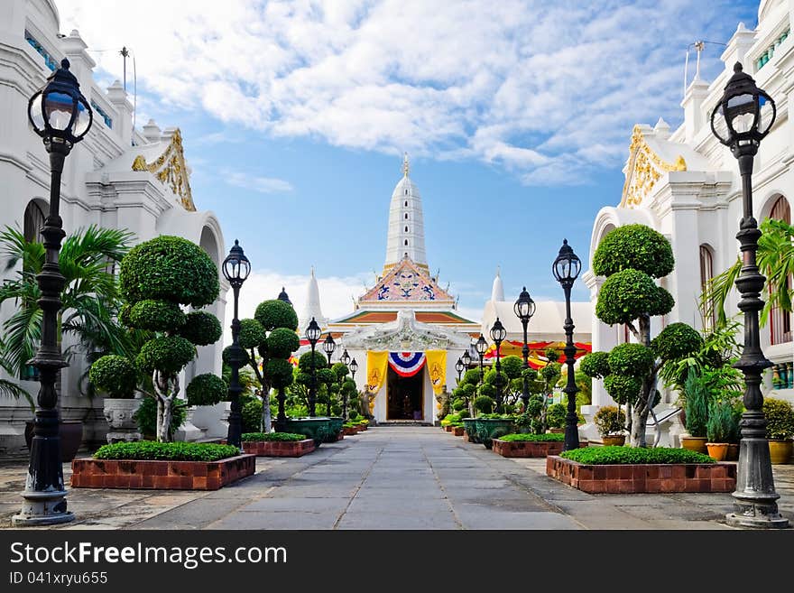 Wat Phichaya Yattika Ram  Bangkok, Thailand. (Historic site). Wat Phichaya Yattika Ram  Bangkok, Thailand. (Historic site)