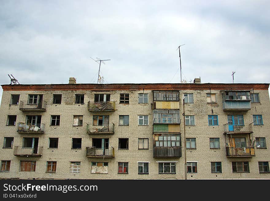 House in abandoned town