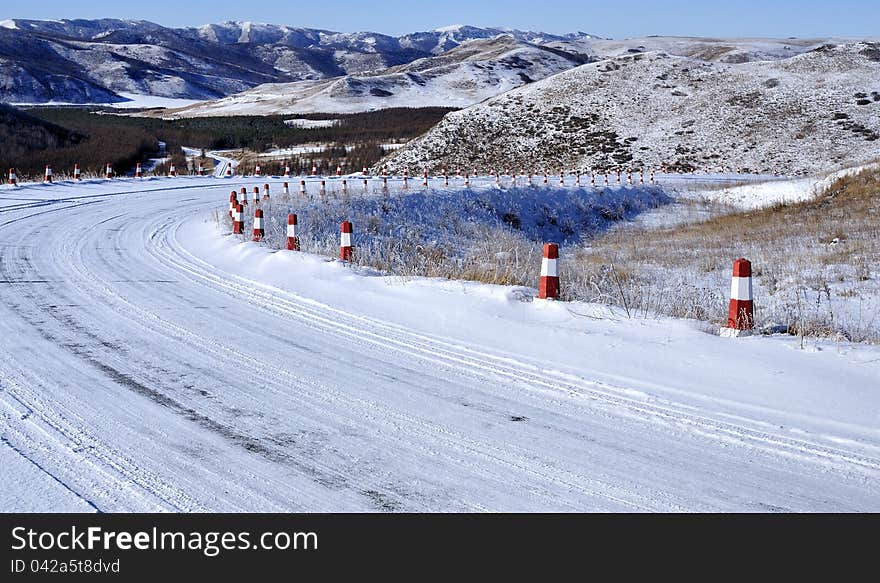 Winter road