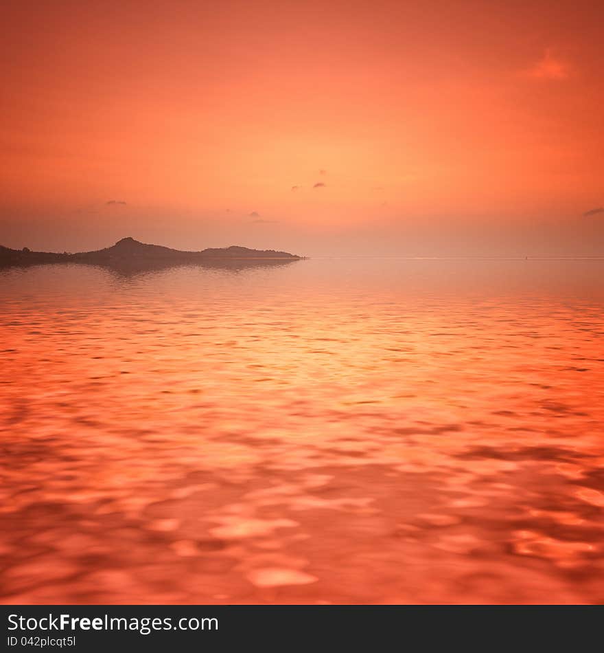 Sunrise time at the ocean. Koh Samui Island, Thailand