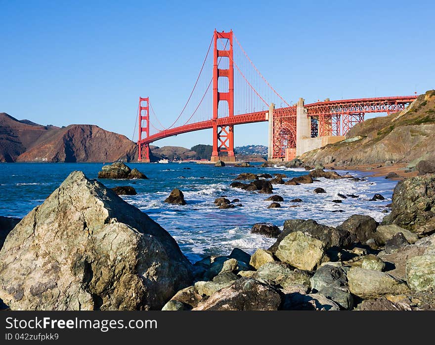 Golden Gate Bridge in San Francisco on a sunny day