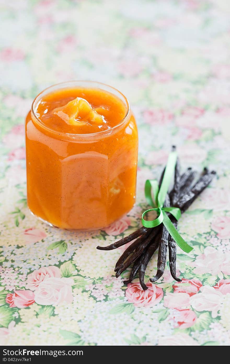 Mango and vanilla jam