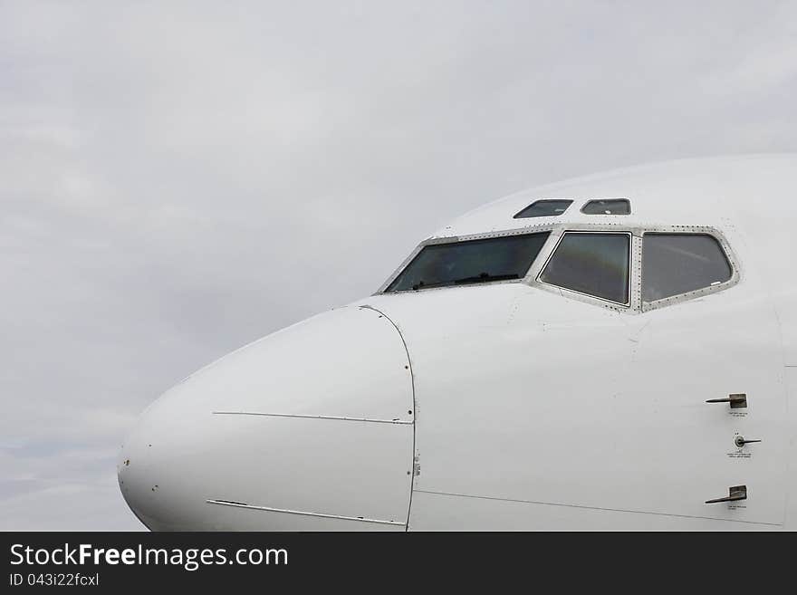 B737 front view with cockpit windows. B737 front view with cockpit windows.