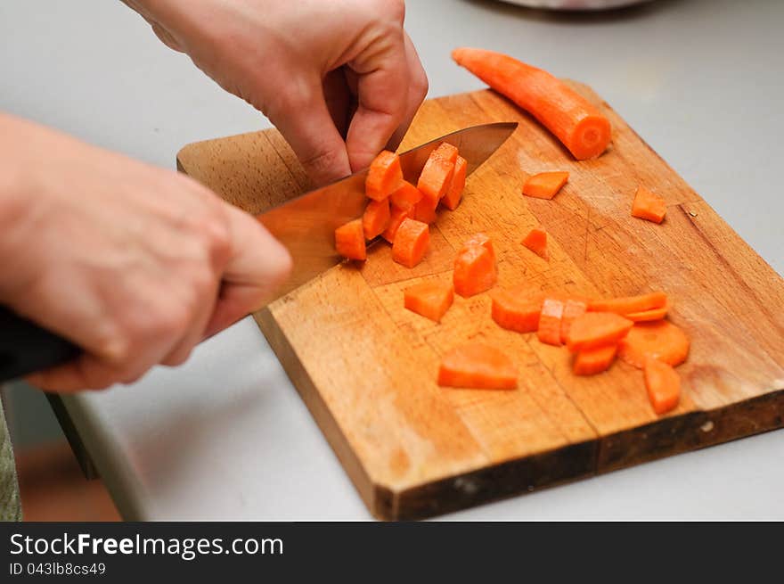 Cutting carrots