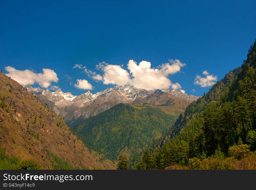 India, Himachal Pradesh, Parvati valley. India, Himachal Pradesh, Parvati valley