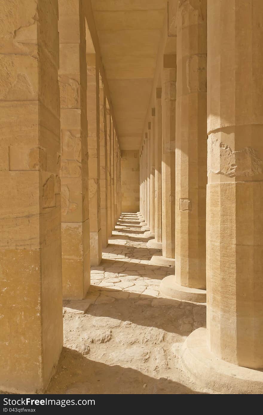 A Colonnade At The Temple &x28;Egypt &x29;