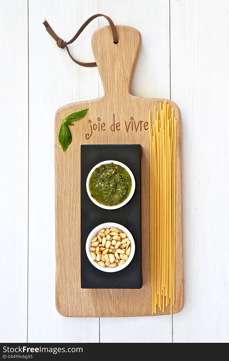 Basil pesto