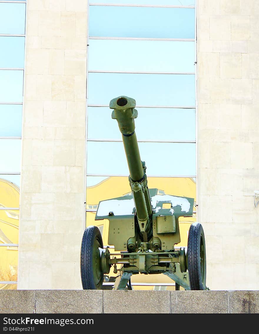 152 mm Howitzer was the basic artillery gun of the second world war