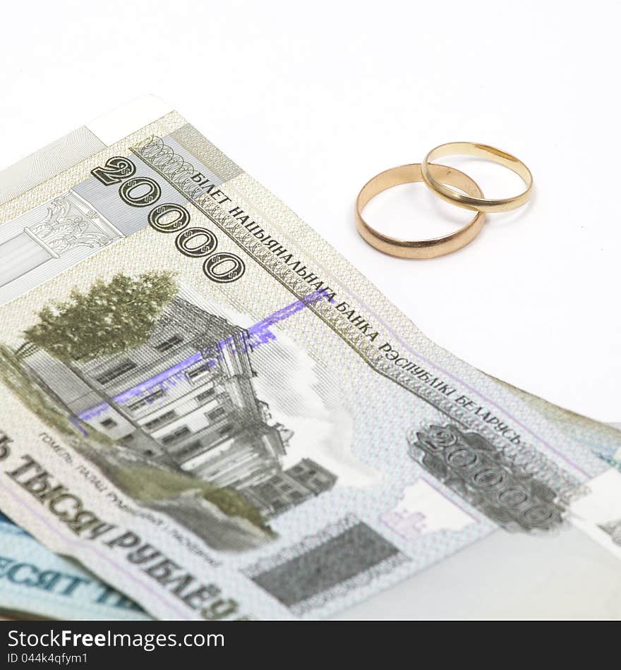 Wedding Rings With Banknotes