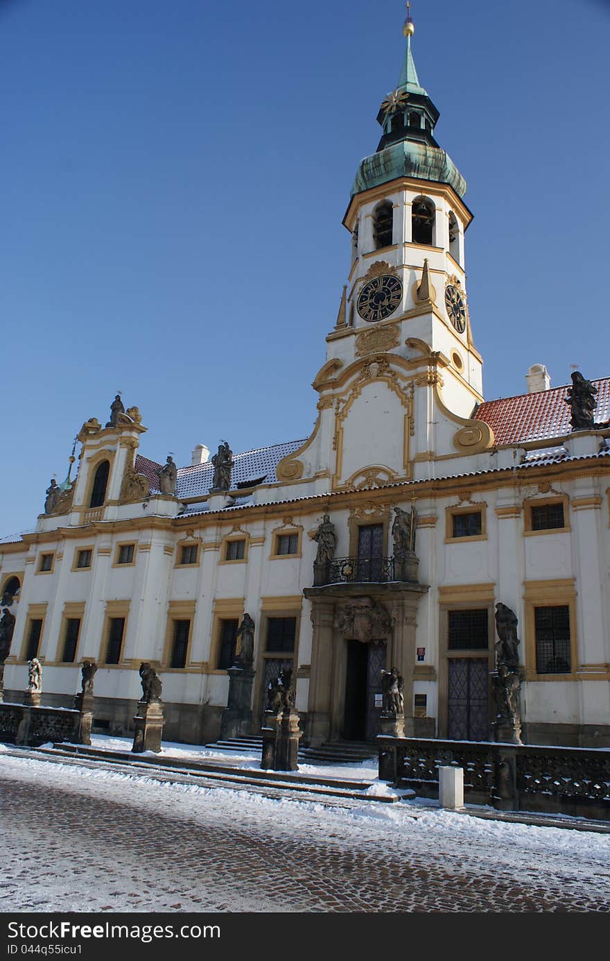 Loreta church in winter