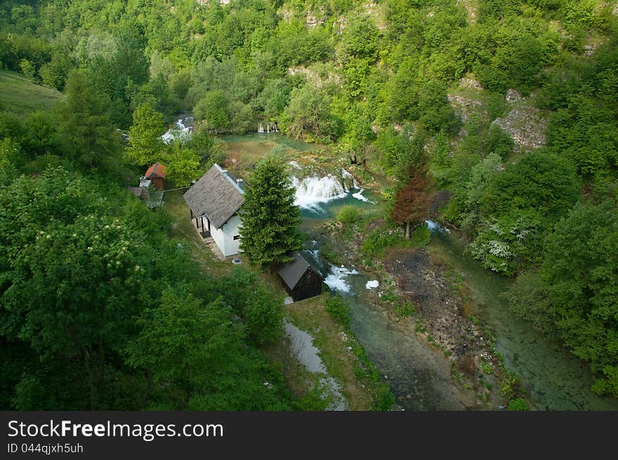 Korana River canyon near Plitvice