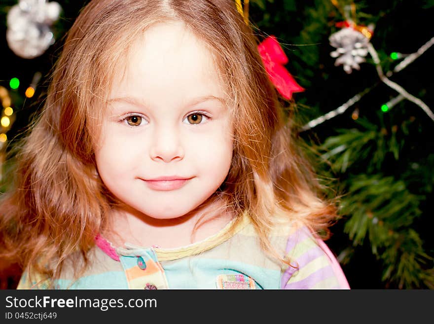 Portrait of a happy little girl  indoor