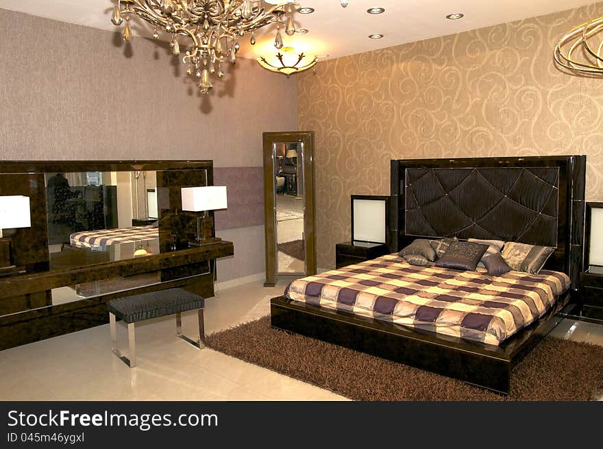 Large Bedroom