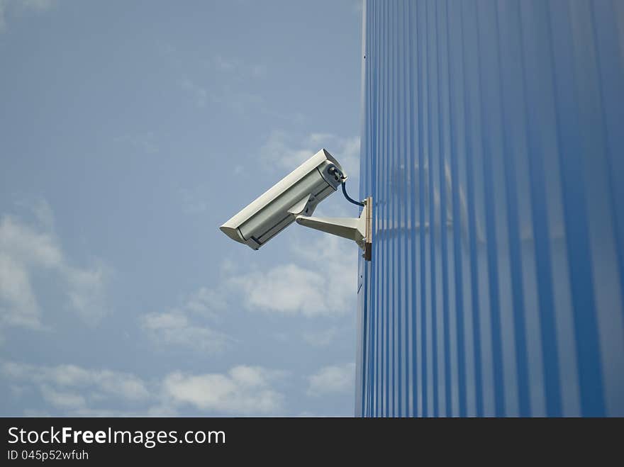 Outdoor video surveillance