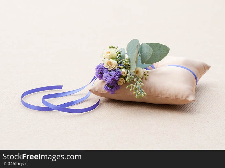 Pillow for wedding rings