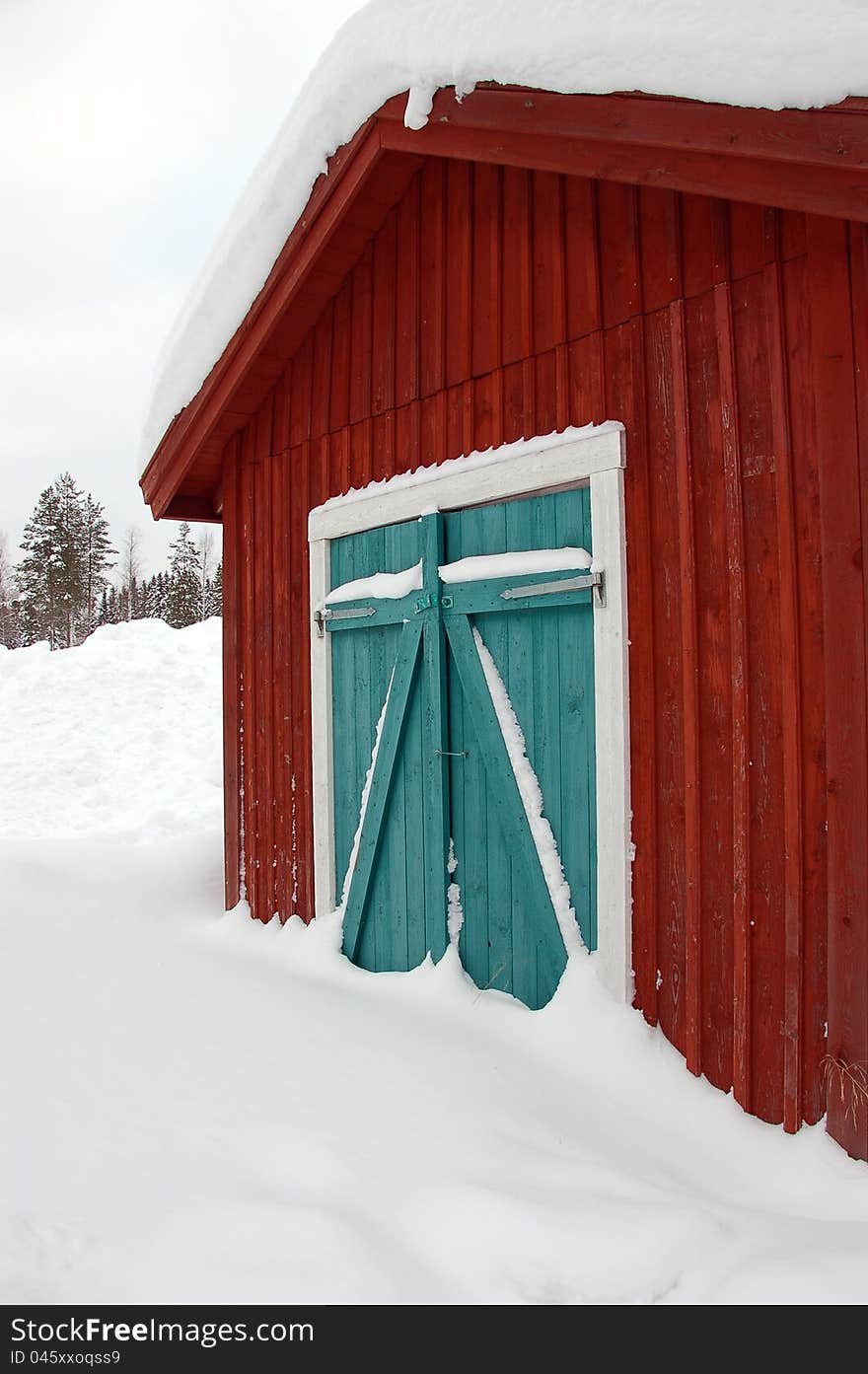 Green door