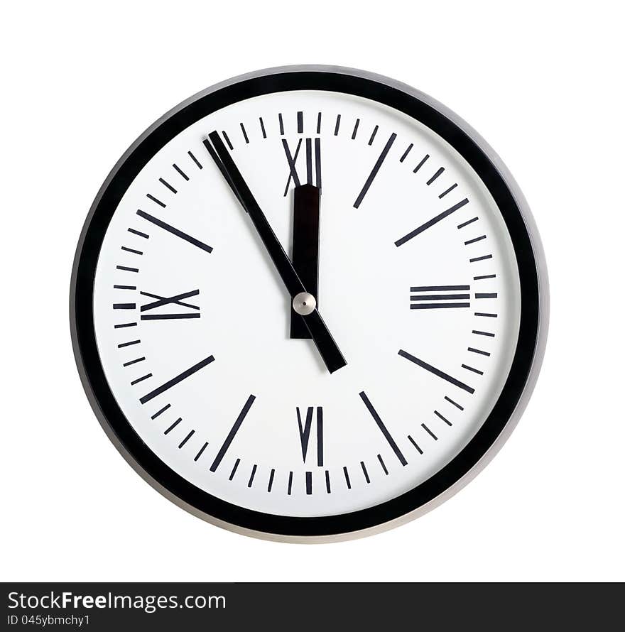 Round wall clock