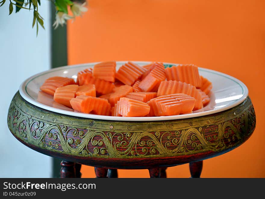 Fruits for healthy eating. papaya dessert , at buffet in restaurant