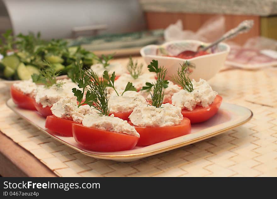 Stuffed tomatoes