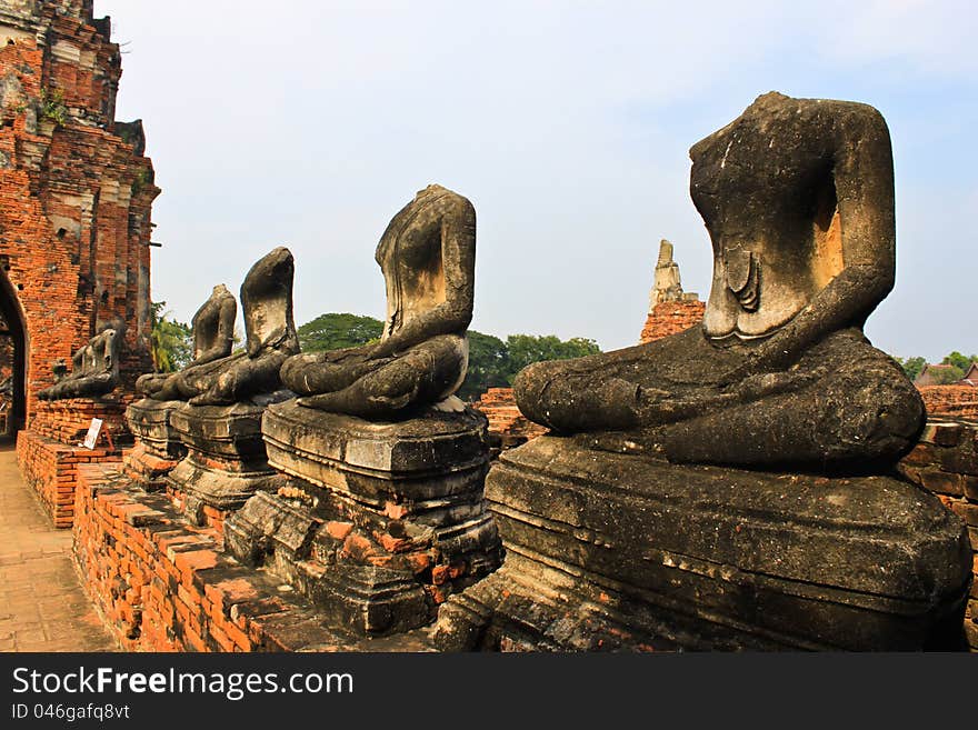 Aligned Old Statues Of Buddha,thailand