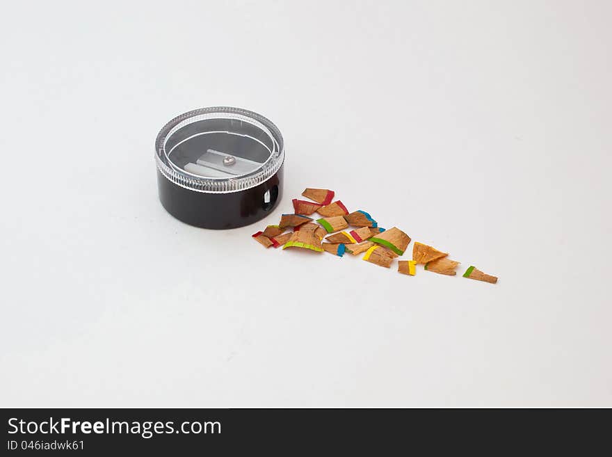 Pencil sharpener with shavings lying close