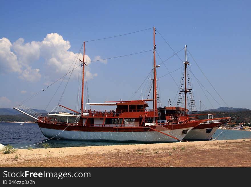 Two ships in a sand