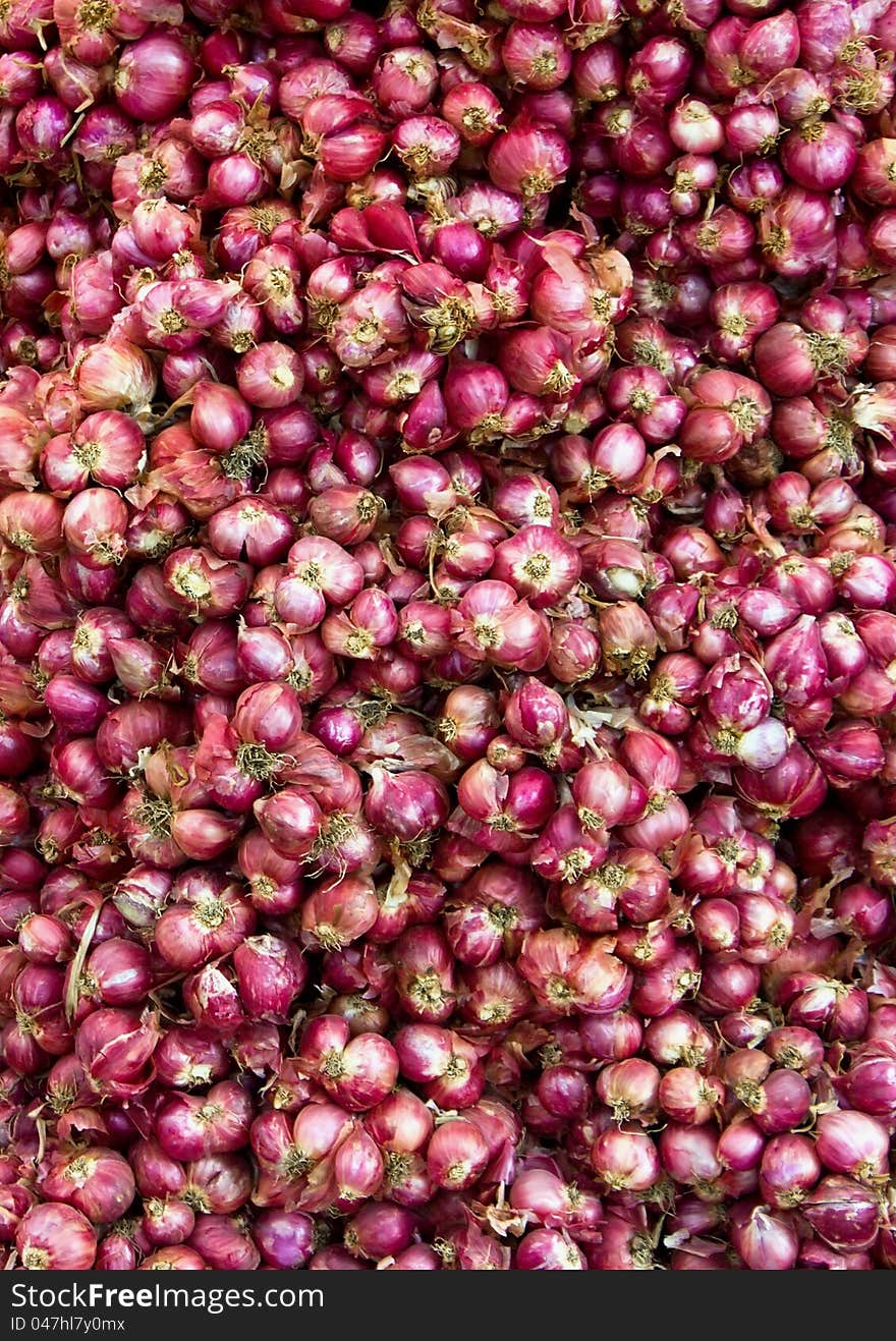 Red onion in market