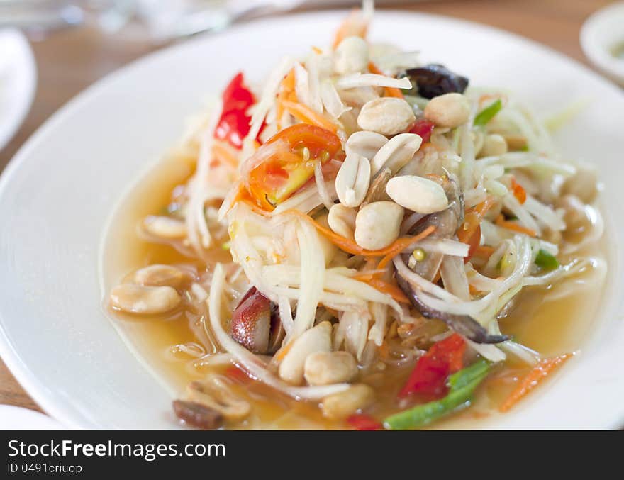 Thai papaya salad