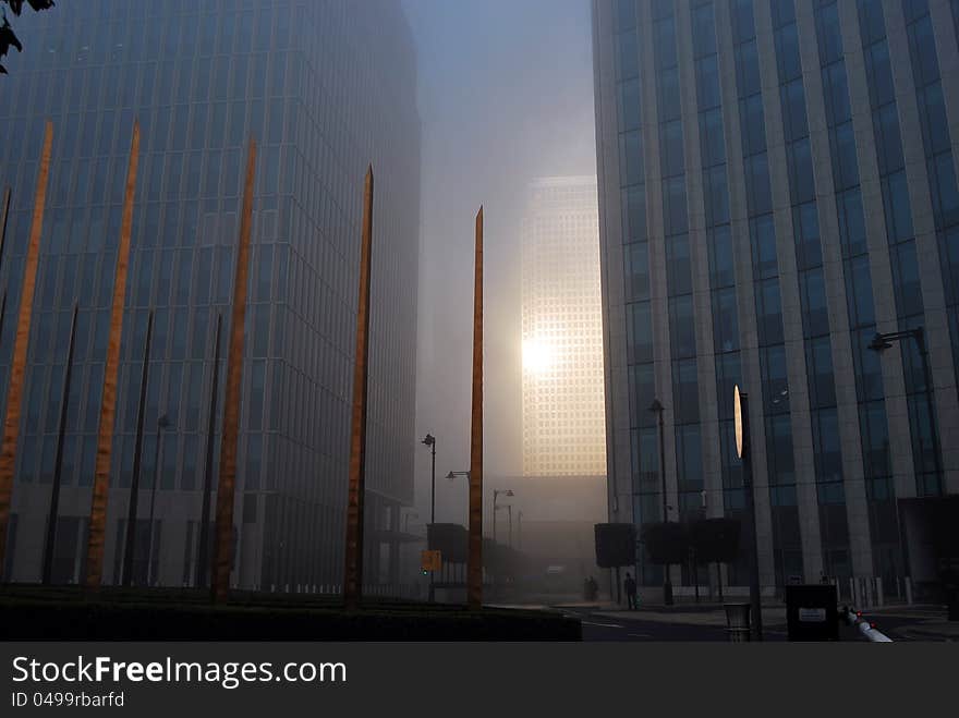 Fog Sunlight Reflection from One Canada Square