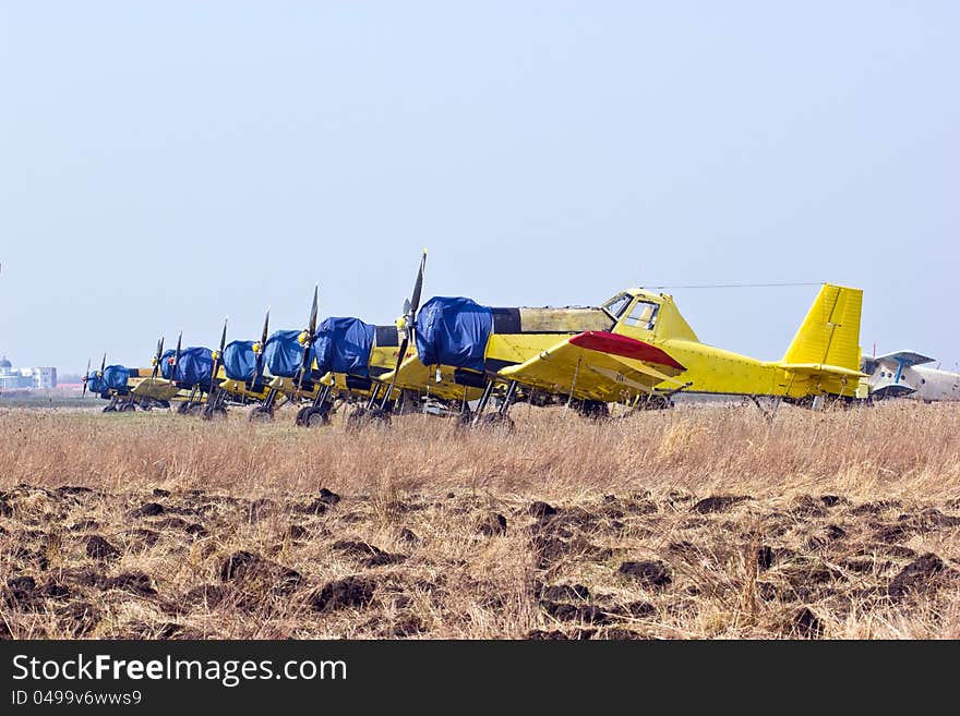 Agricultural aircraft squadron after finished work