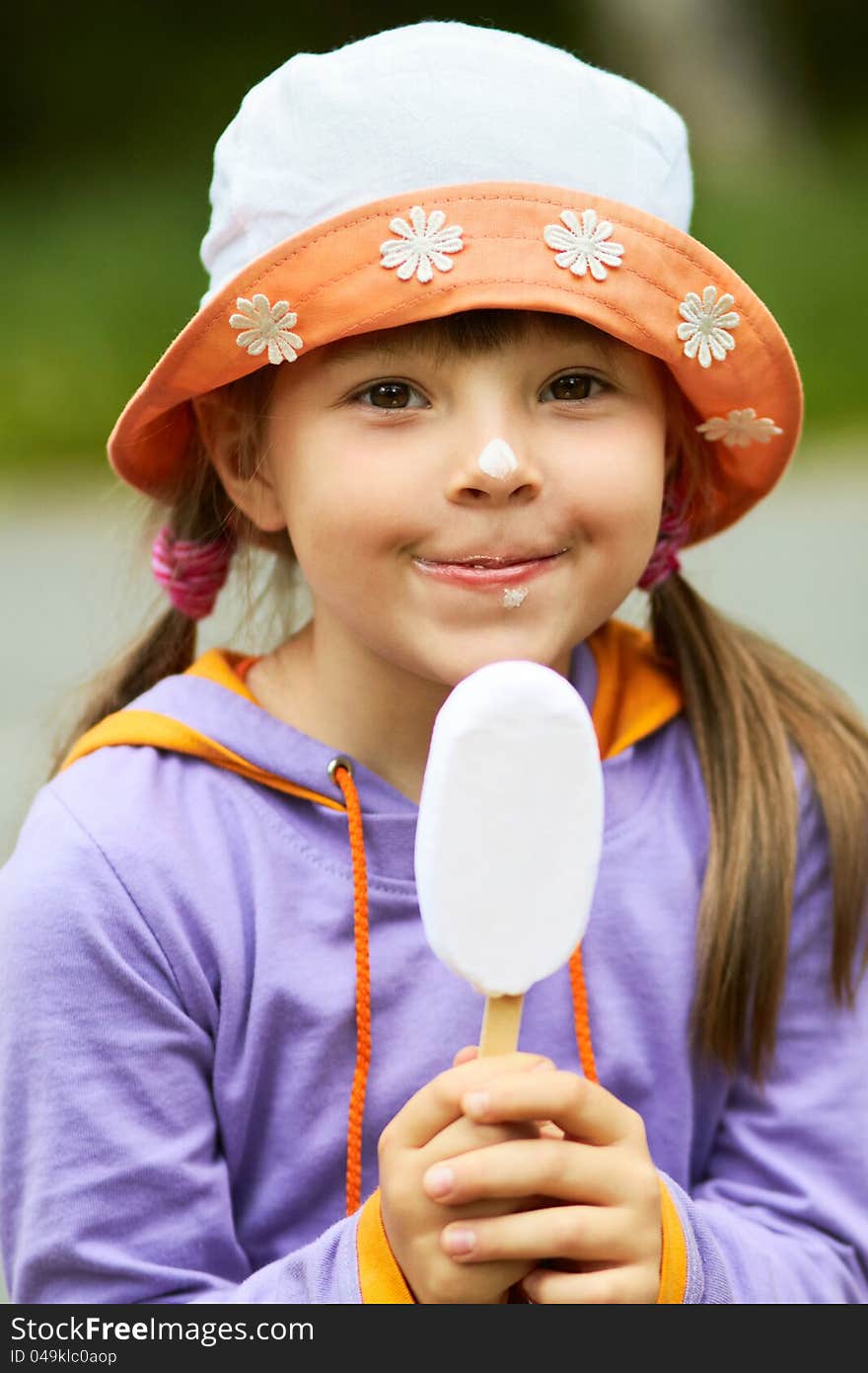 Portrait of girl with ice cream