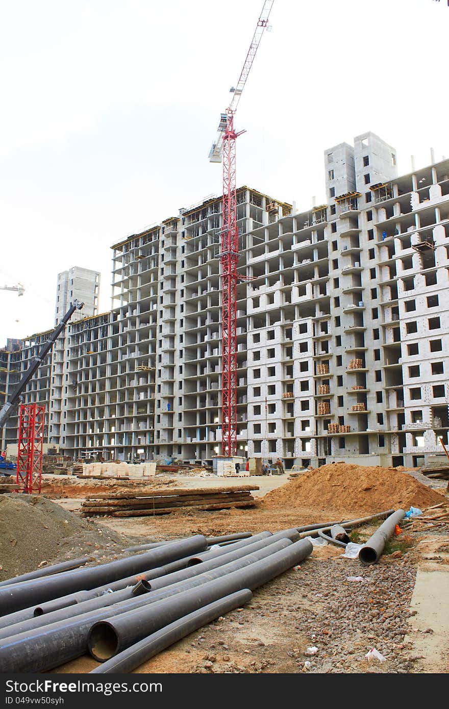 Tower crane and house-building