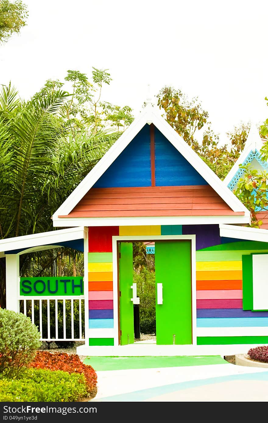 Colourfull Home And Garden