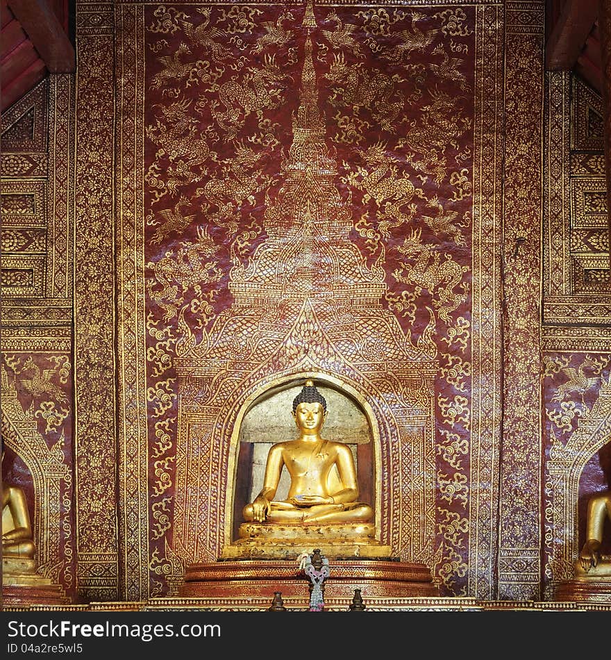 Phra Singh statue of Viharn Lai Kam Wat Phra Singh is located in the western part of the old city centre of Chiang Mai.