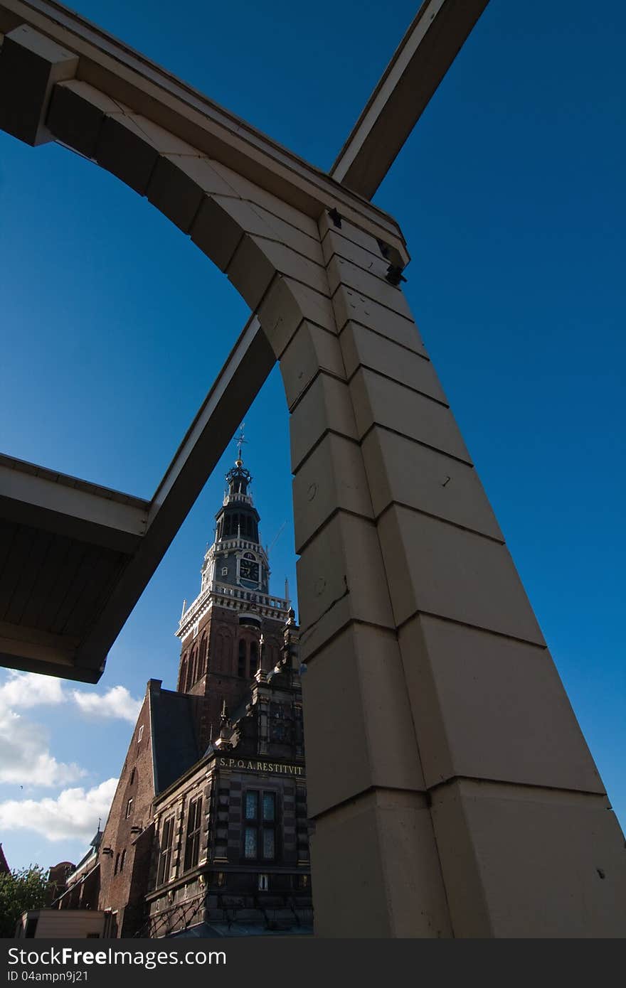 Bridge construction in Alkmaar, Netherlands, with Hollands Kaasmuseum in the background