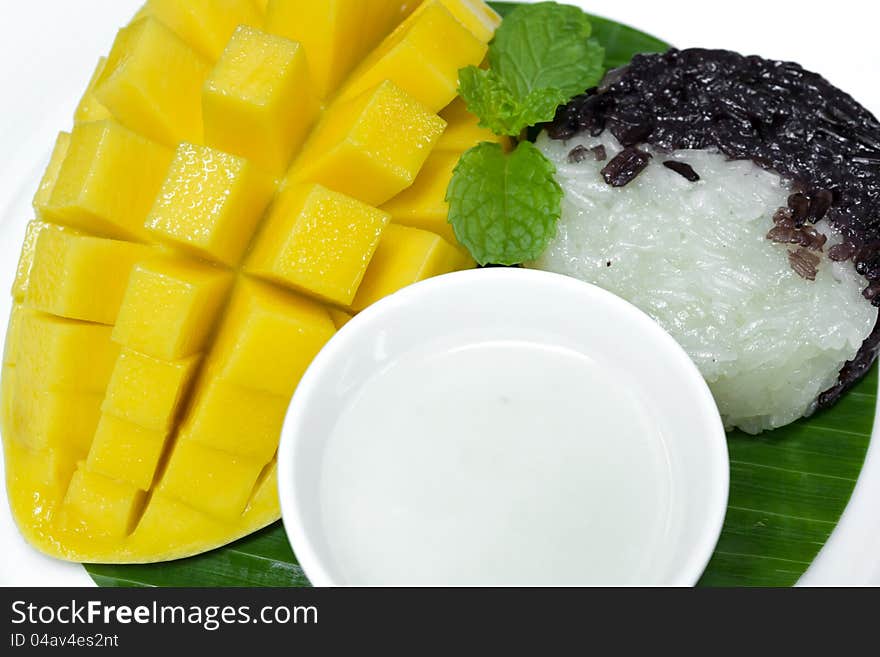 Black And White Sticky Rice With Mango