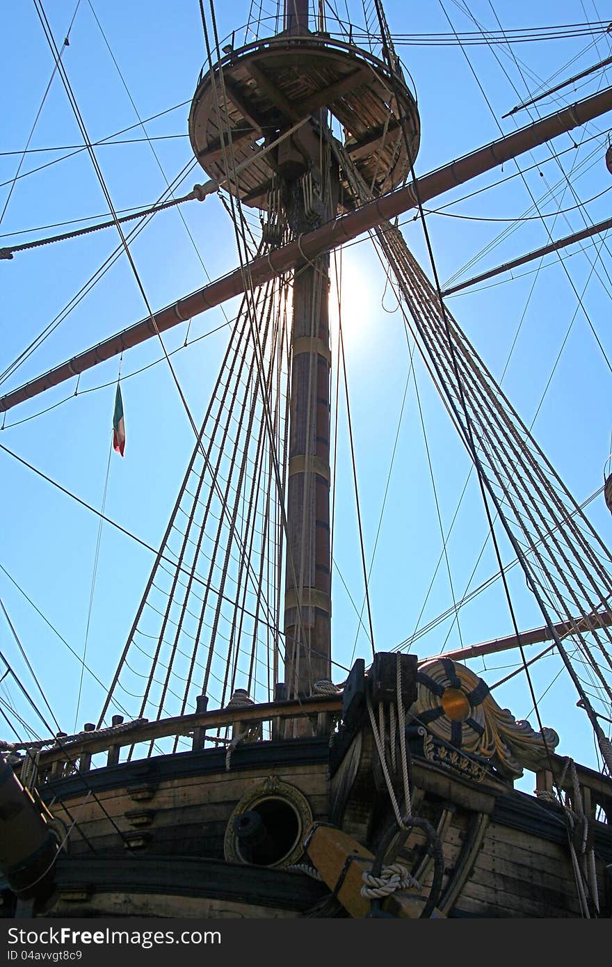 The reconstruction of an old galleon