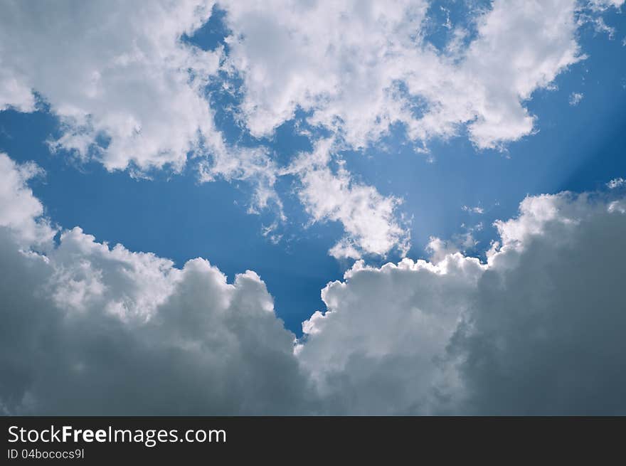 Sun rays through the clouds