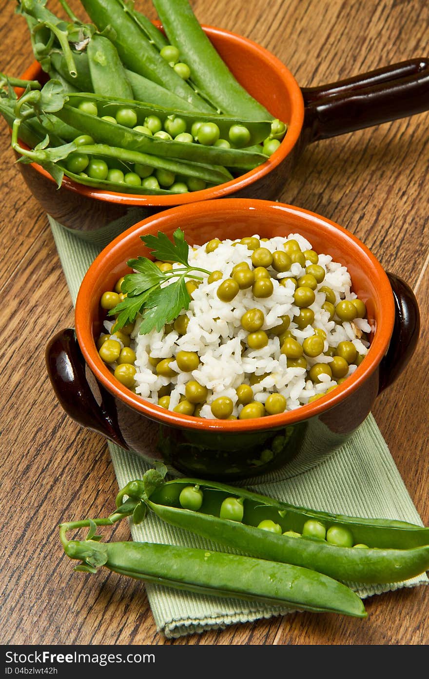 Risotto with peas