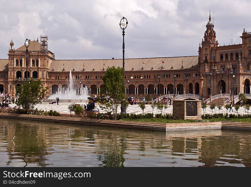 Spain square, Seville, with fontain in the centr. Spain square, Seville, with fontain in the centr